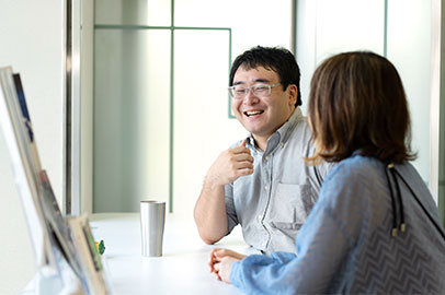 オフィスで休憩